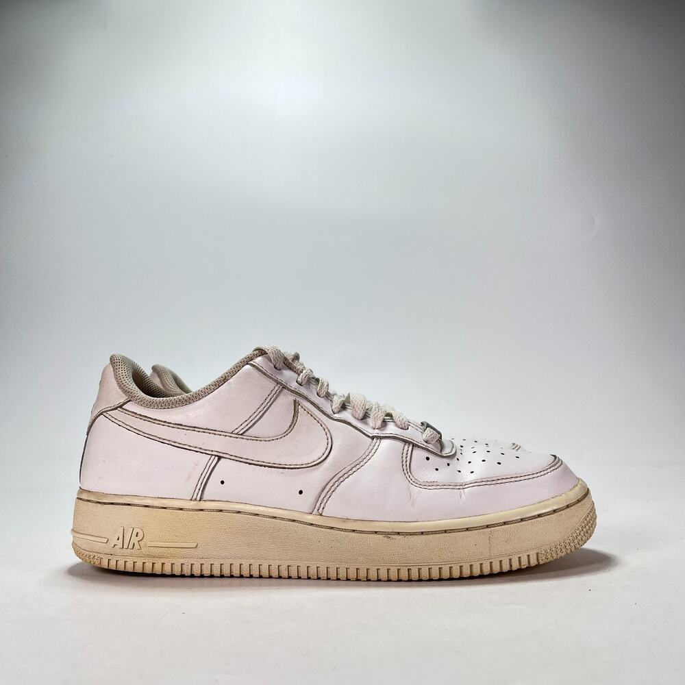Nike Air Force 1 Low Triple White Streetwear Sneakers 315122-111 Men's Size 7.5